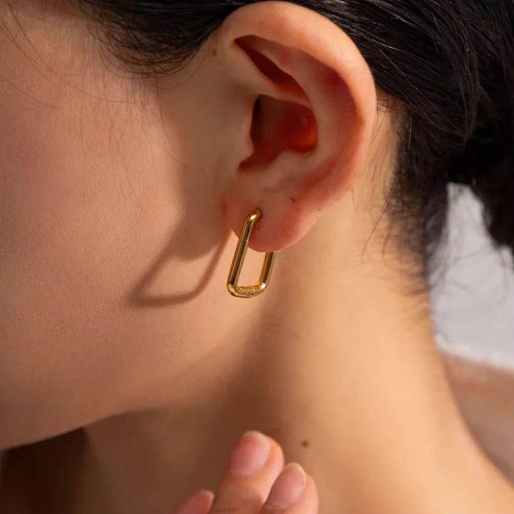 Faye Gold U Hoops