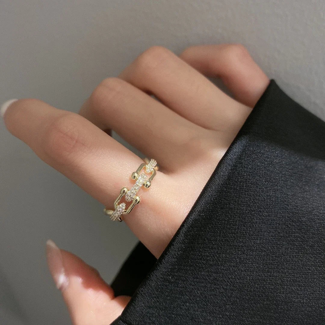 Henrietta Gold Ring