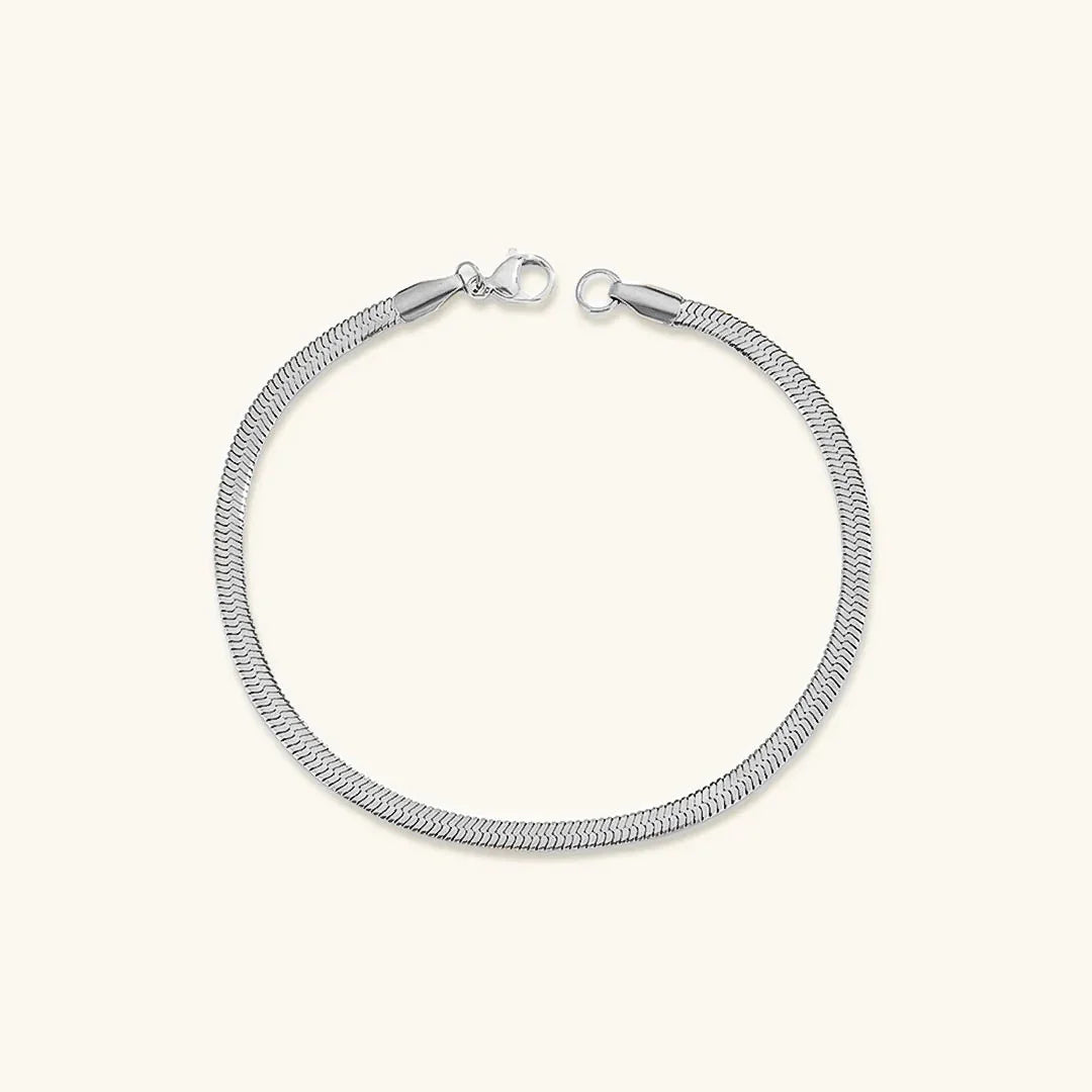 Vespertine Gold Herringbone Bracelet
