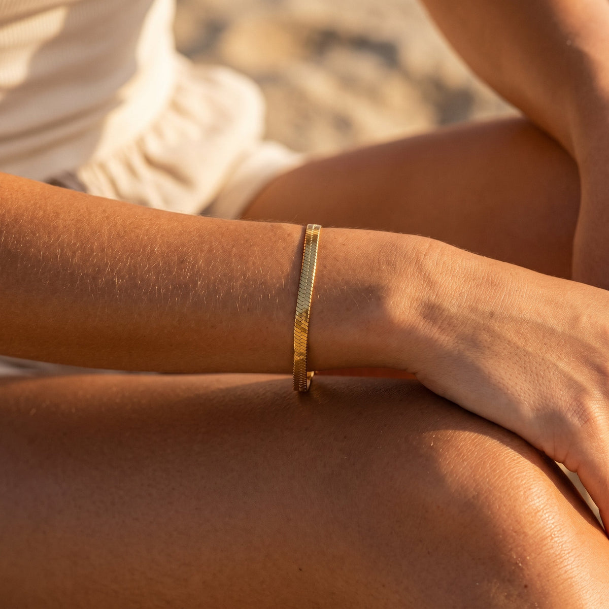 Vespertine Gold Herringbone Bracelet