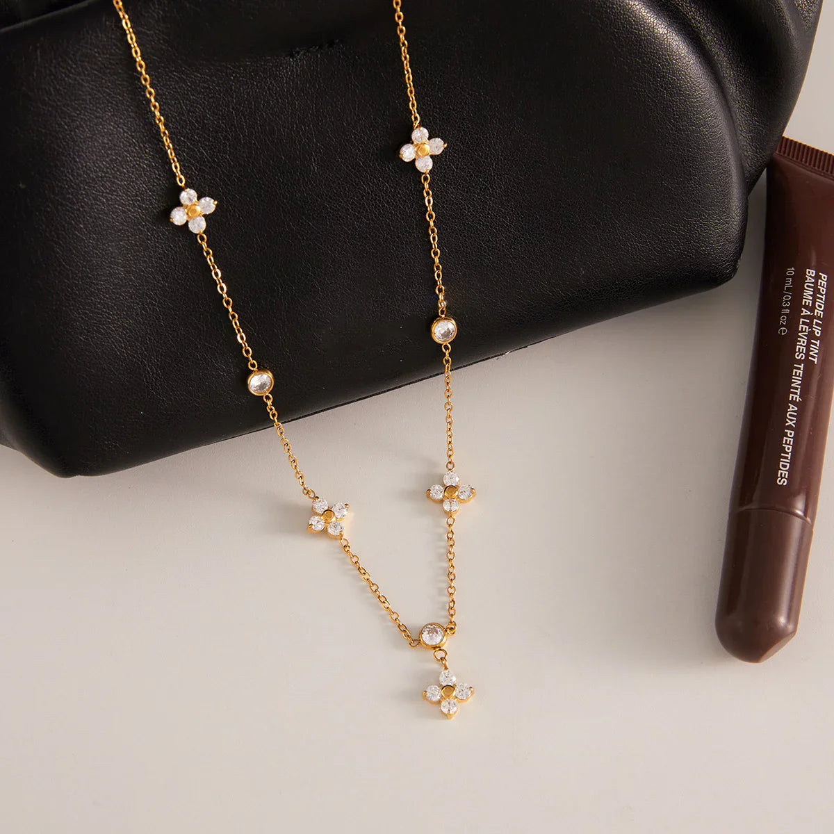 Meadow Diamond Clover Necklace