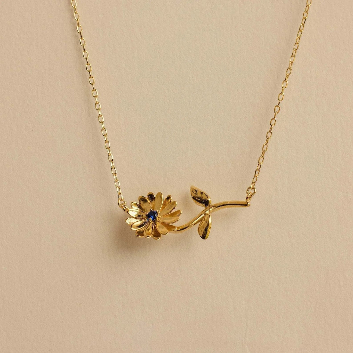 Delilah Birth Flower Necklace