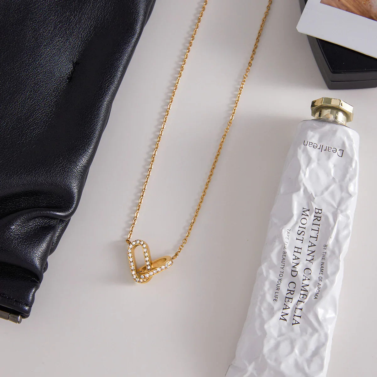 Camilla Interlocking Pendant