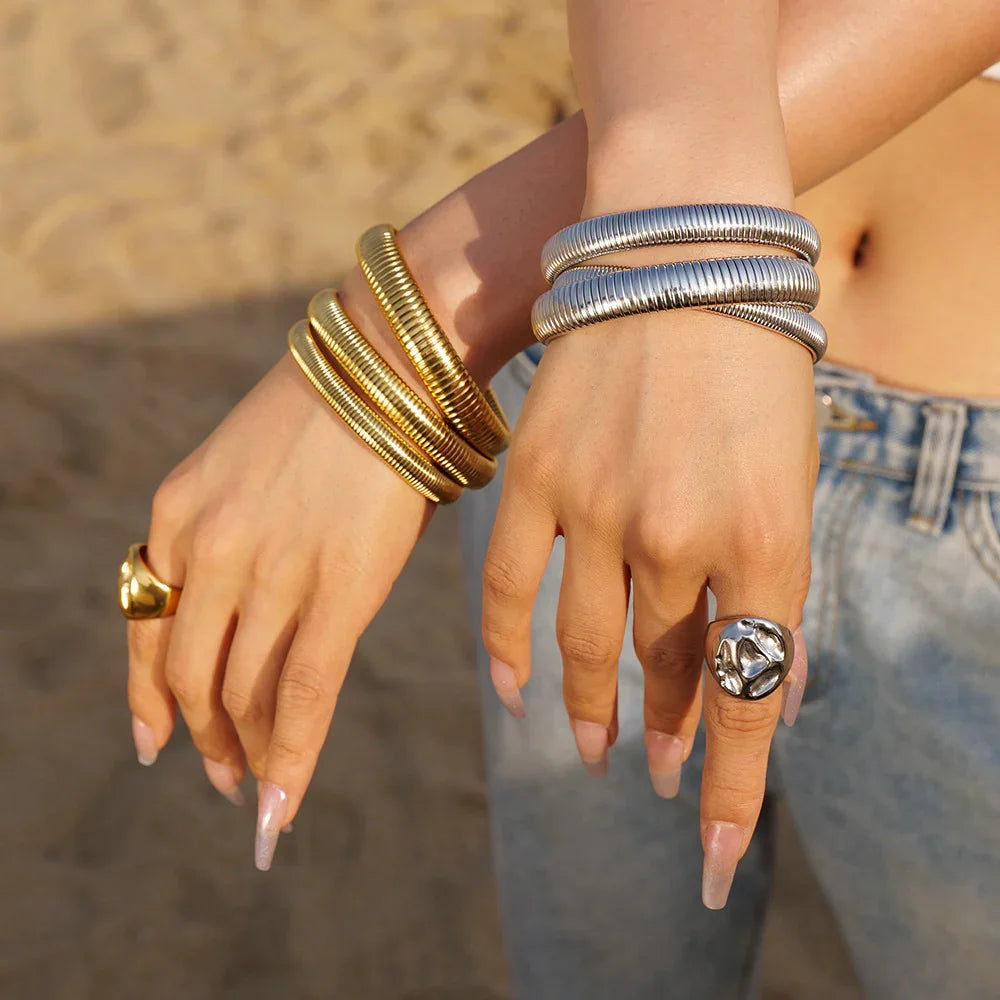 Delia Gold Bracelet
