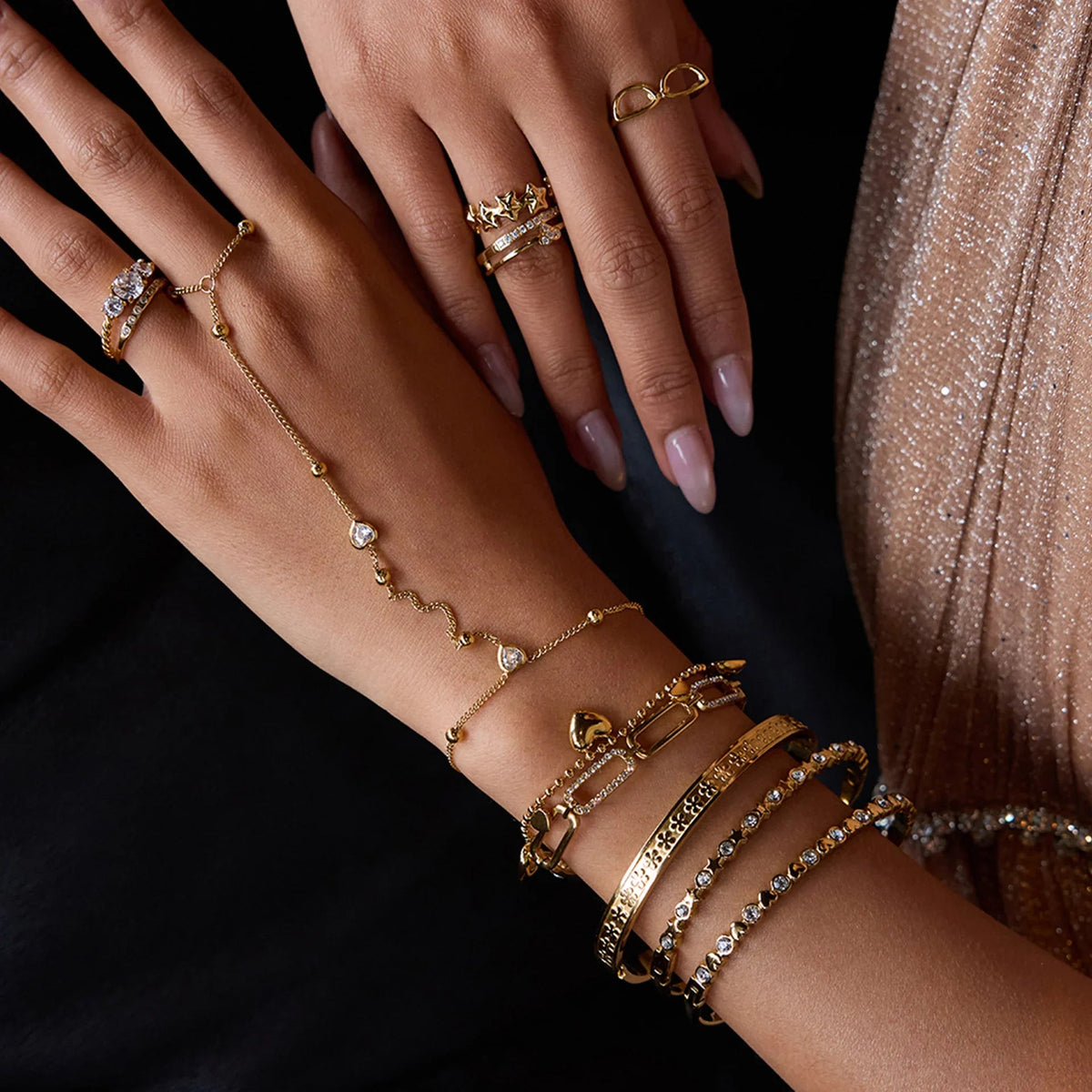 Willa Gold Hand Chain