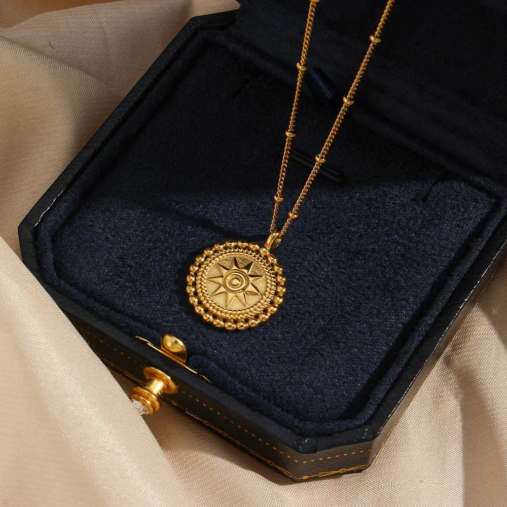 Seren Gold Pendant