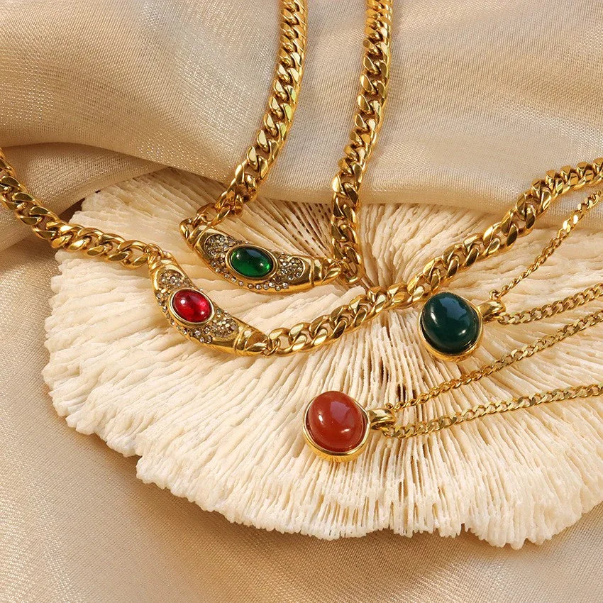 Isabeau Necklace