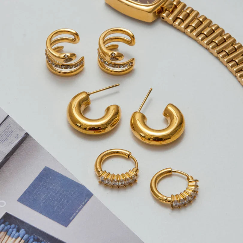 Leocadia Staple Gold Earrings Set