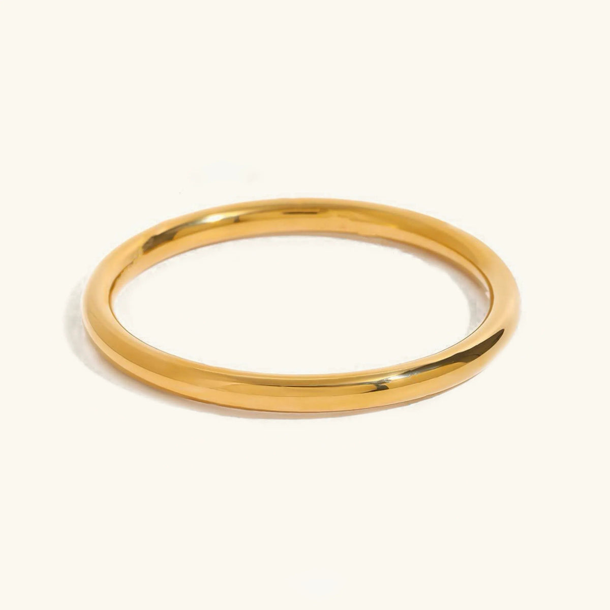 Zephyrine Smooth Gold Bangle