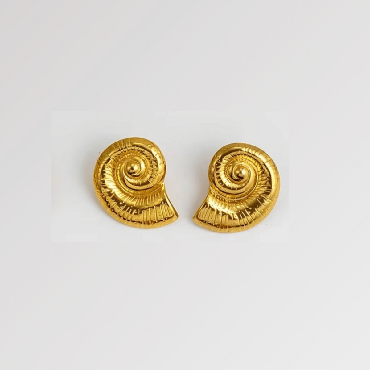 Cora Shell Earrings