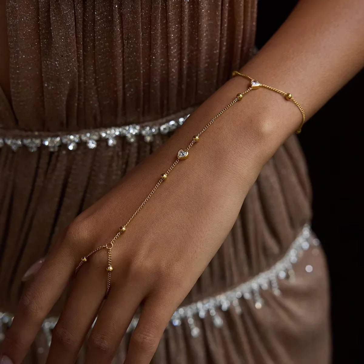 Willa Gold Hand Chain