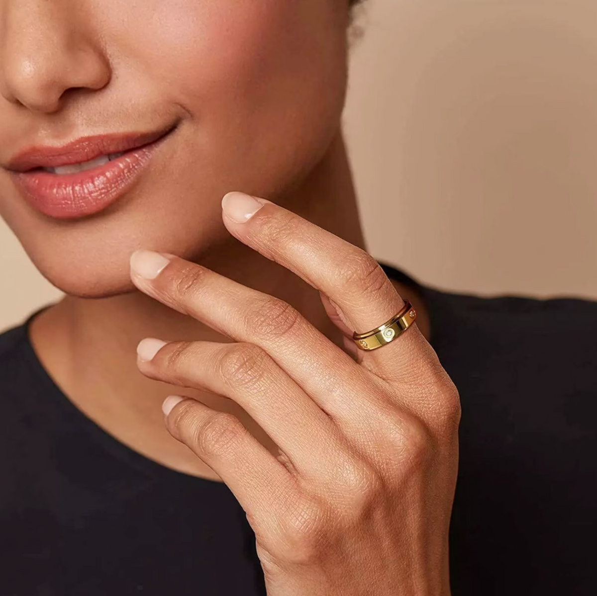 Liora Love Ring
