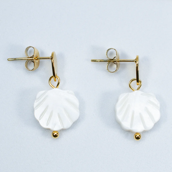 Lina Scallop Earrings
