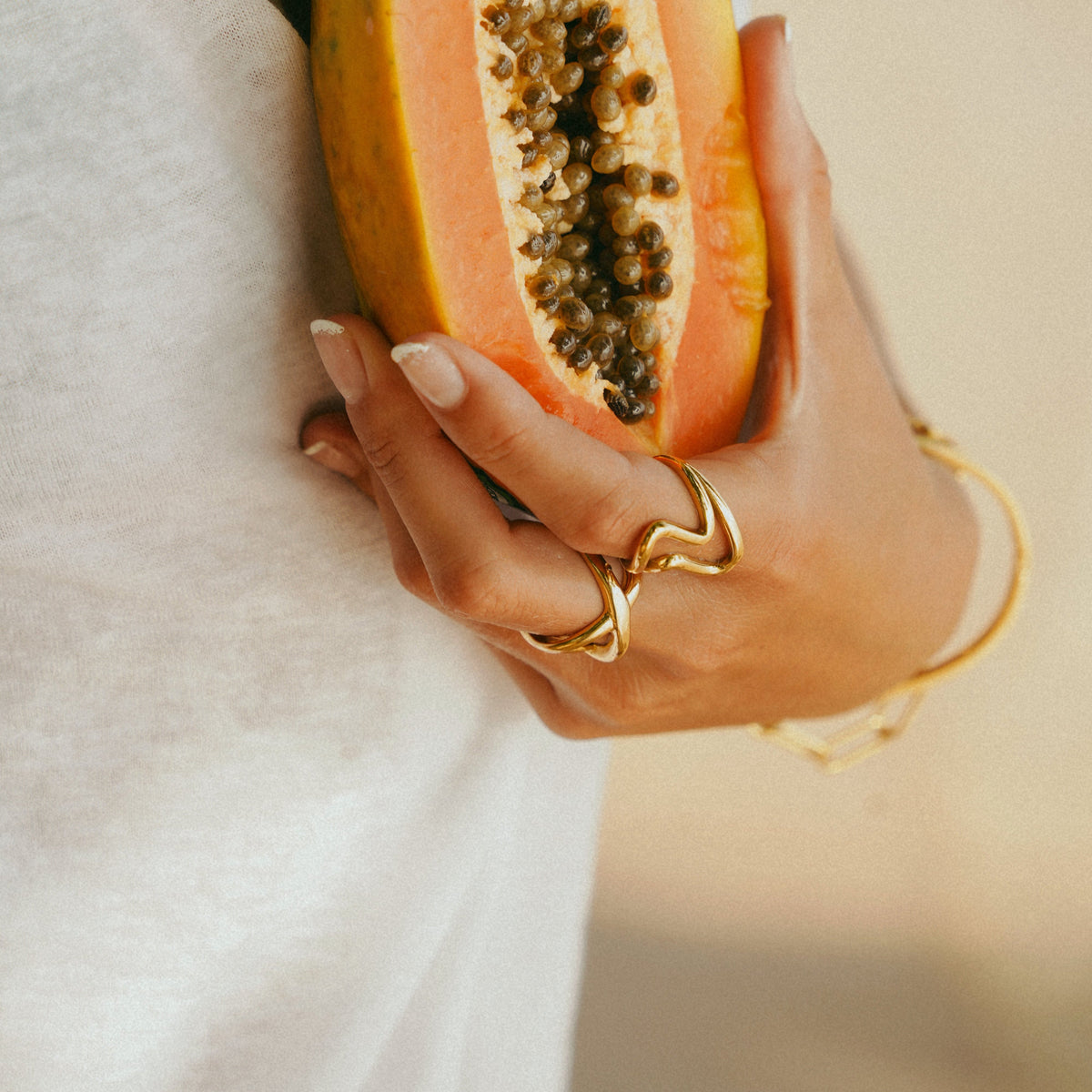 Linnea Wave Ring
