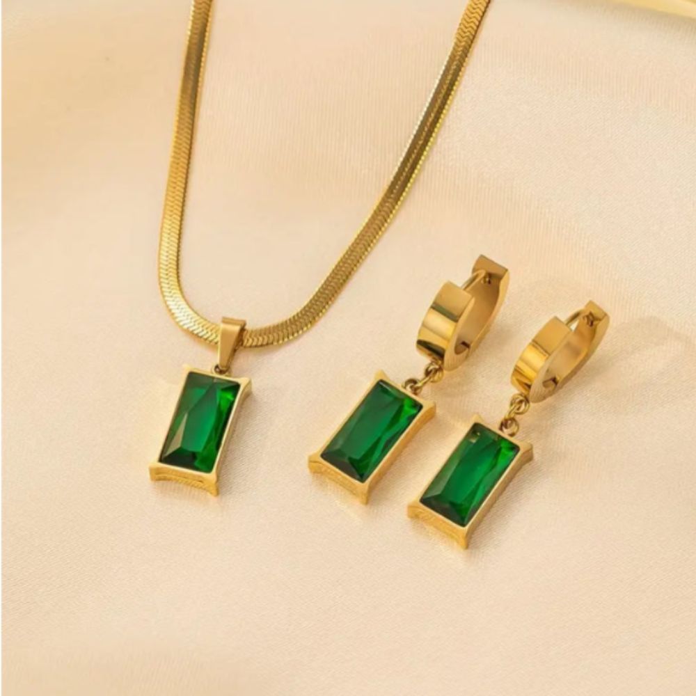 Iselotte Jewelry Set
