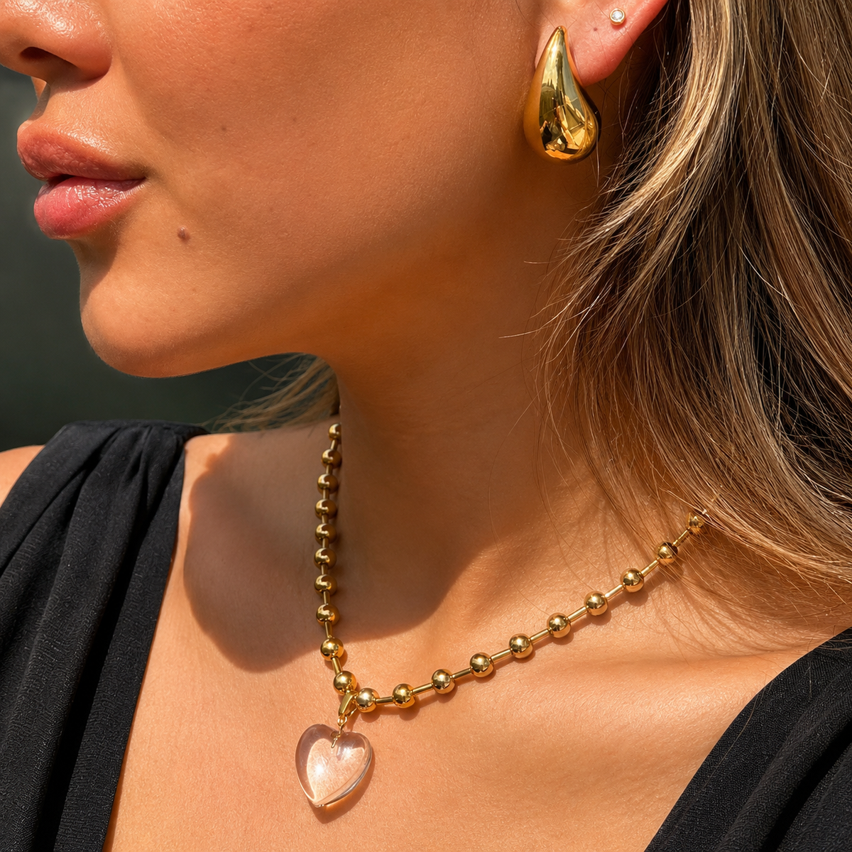 Clara Necklace