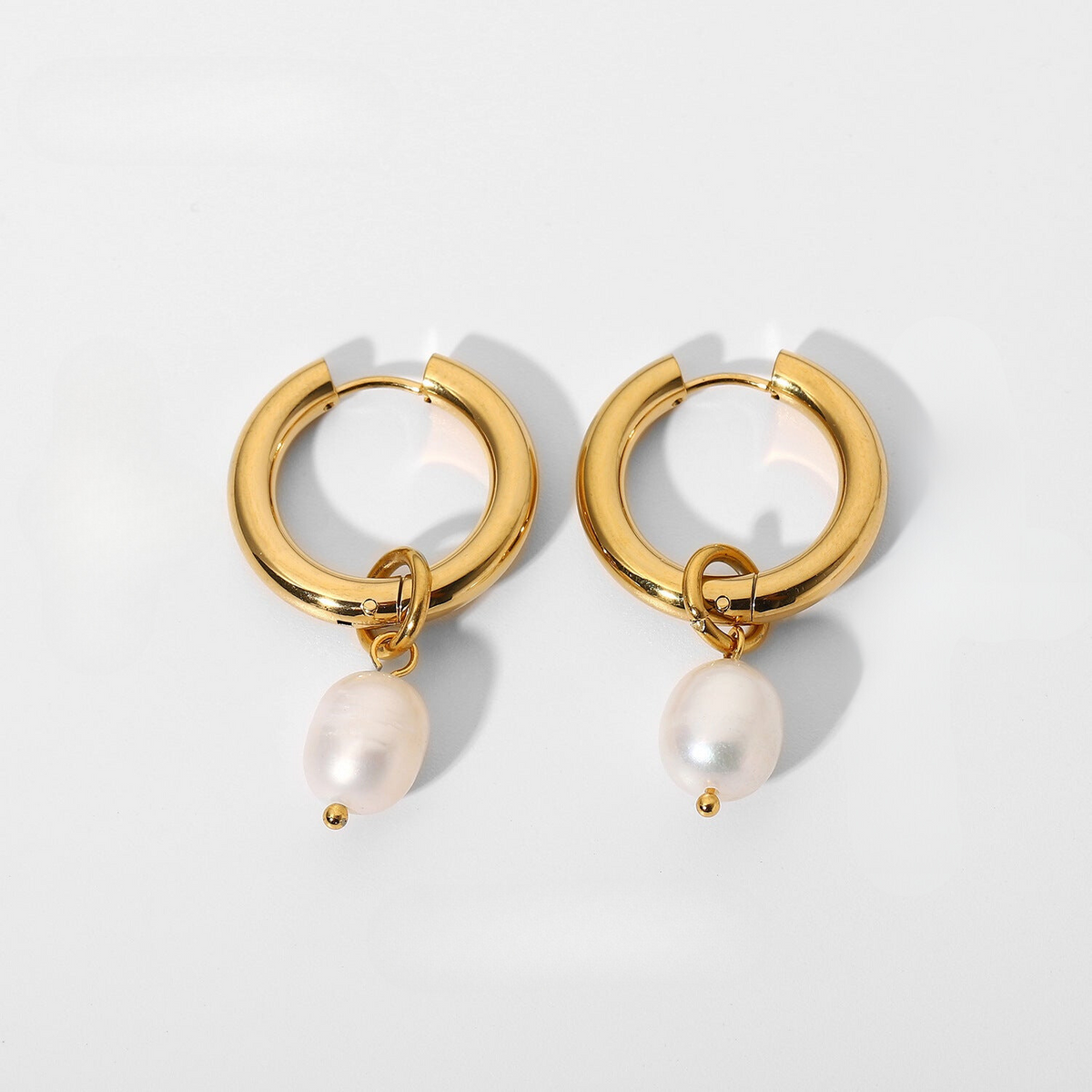 Della Pearl Drop Hoops