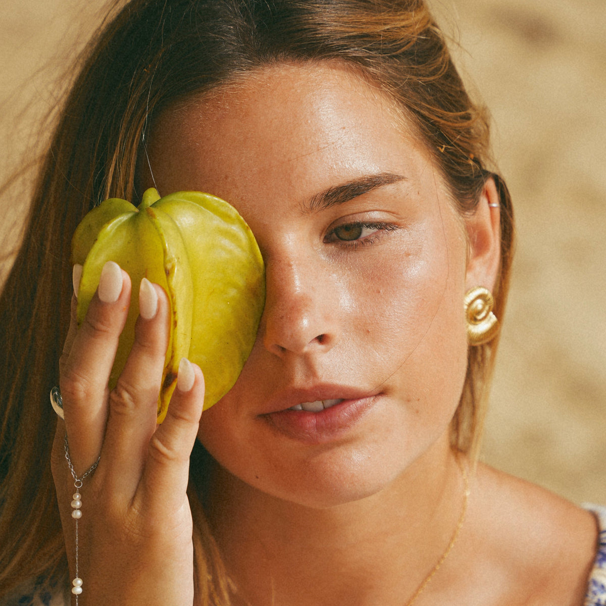Cora Shell Earrings