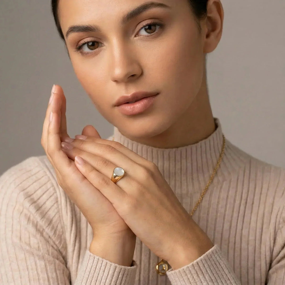 Perle Mother Of Pearl Ring