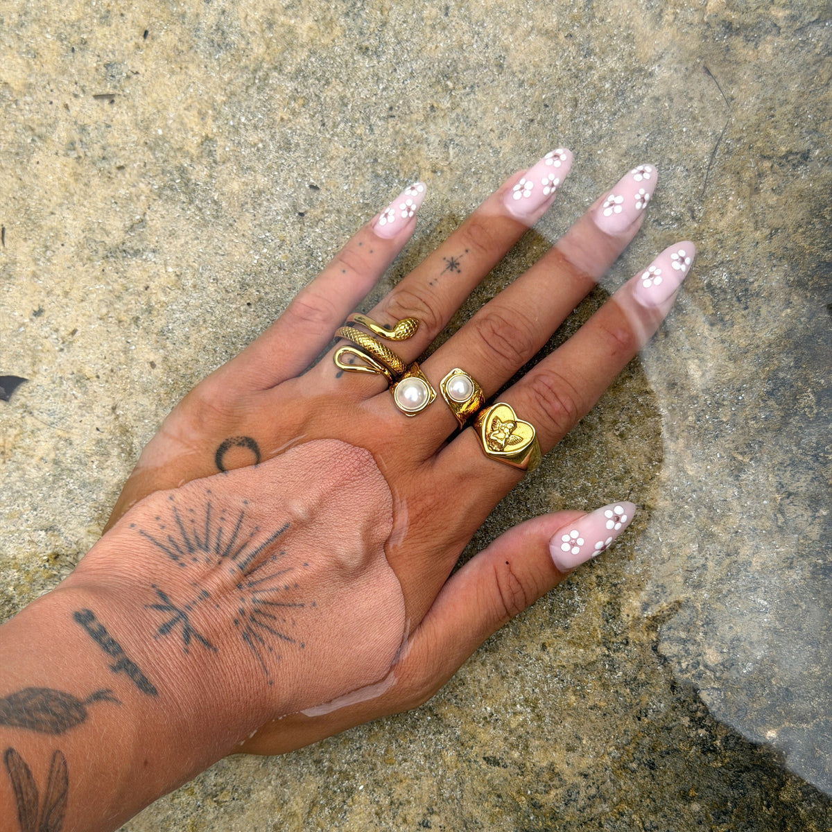 Serpentine Ring