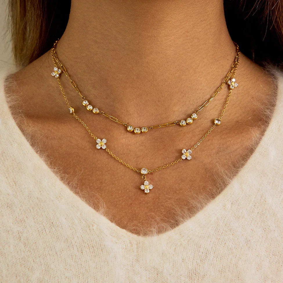 Meadow Diamond Clover Necklace