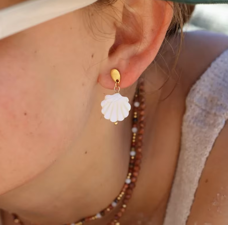Lina Scallop Earrings